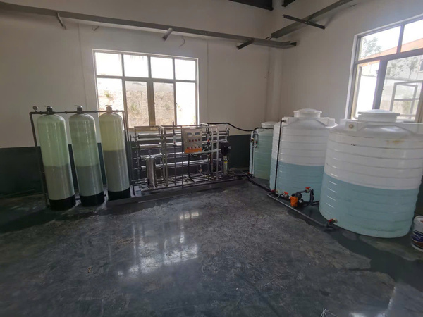 Dây chuyền sản xuất thủ công - Thiết Bị Xi Mạ Trường Thanh Việt Nam - Công Ty TNHH Thiết Bị Máy Móc Môi Trường Thông Minh Trường Thanh Việt Nam