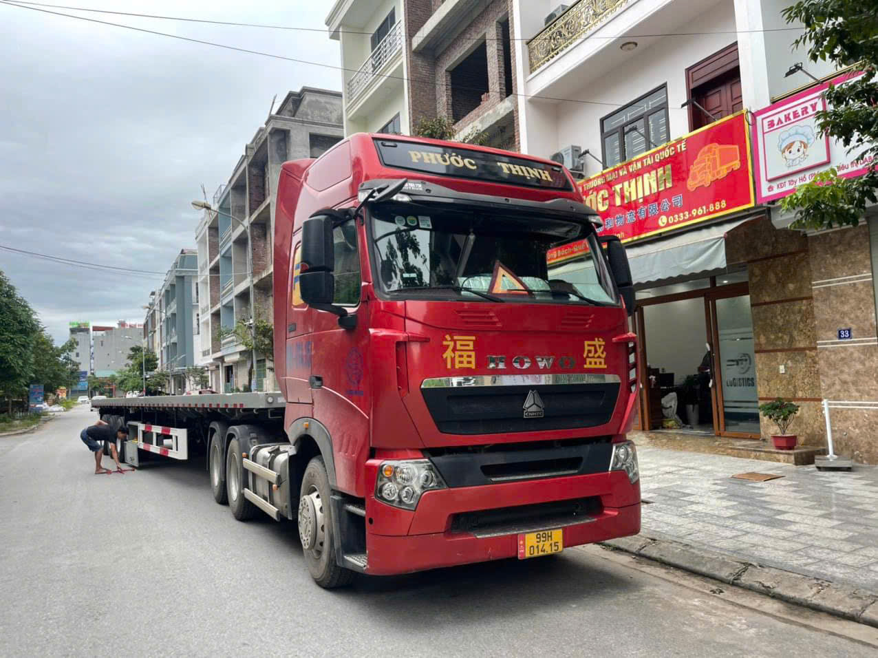 Hình ảnh đội xe - Phước Thịnh Logistics - Công Ty TNHH Thương Mại Và Vận Tải Quốc Tế Phước Thịnh