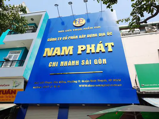 Bảng hiệu công ty
