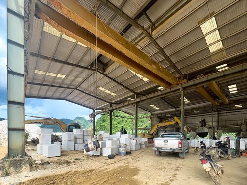 Xưởng đá khối - đá xẻ
