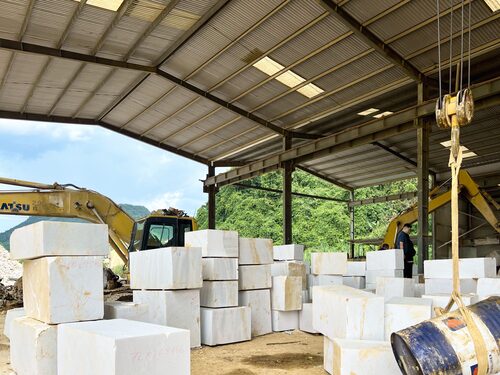 Xưởng đá khối - đá xẻ
