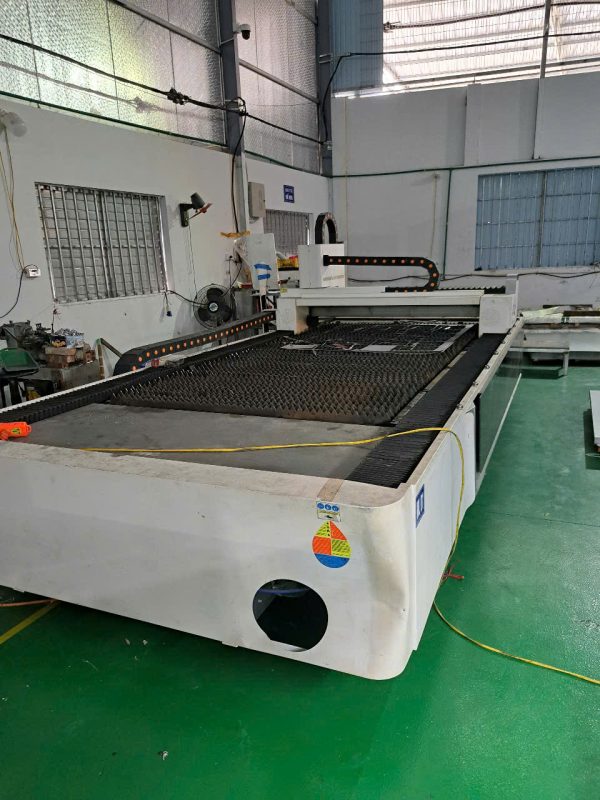 Máy cắt laser - Gia Công Kim Loại Tấm Minh Quang - Công Ty TNHH Cơ Khí Chế Tạo Minh Quang