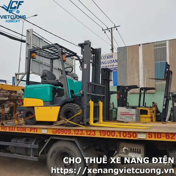 Cho thuê xe nâng Komatsu FB15-11 cao 3m - Chi Nhánh Công Ty TNHH Xe Nâng Việt Cường