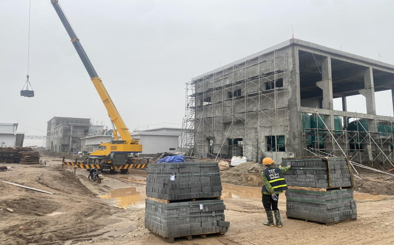 Gạch giao đến công trình cho khách hàng