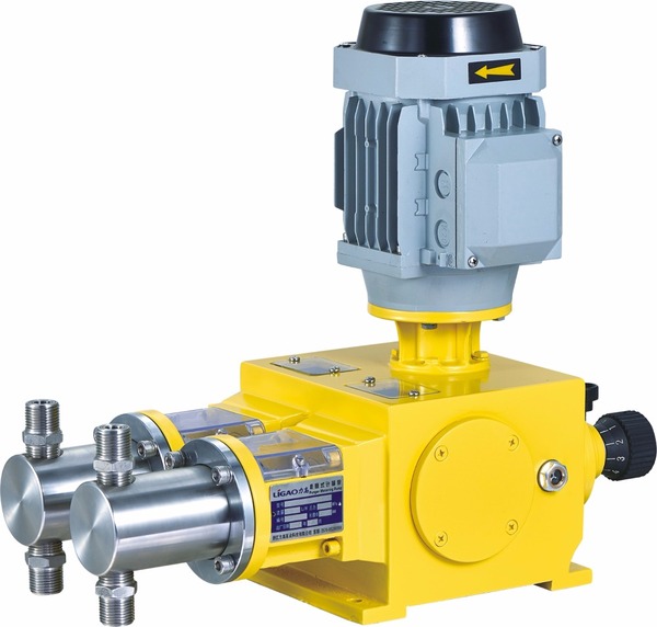 Máy bơm Piston - Thiết Bị Công Nghiệp Lê Gia - Công Ty TNHH Thiết Bị Công Nghệ Lê Gia