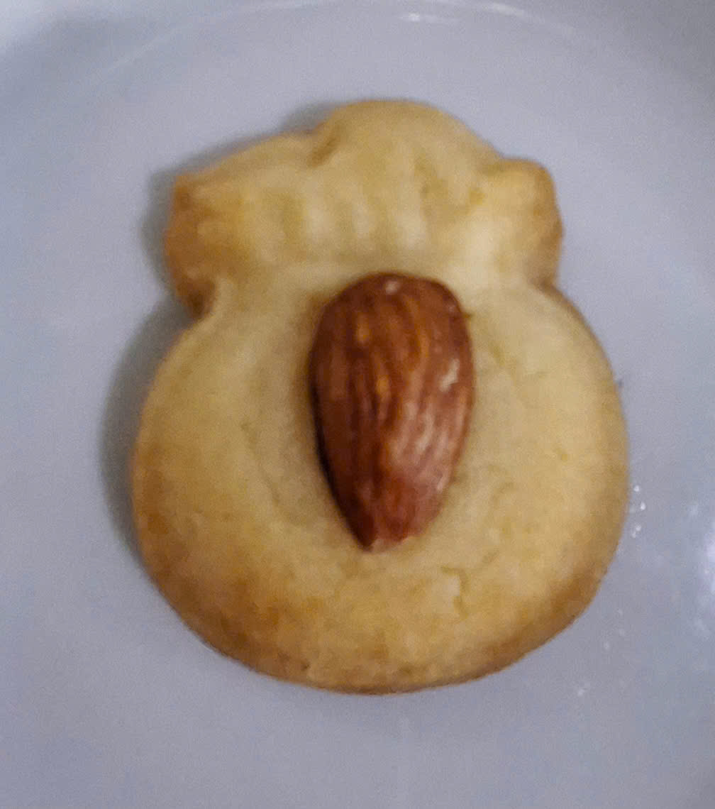 Bánh hạnh nhân - Hạt Dinh Dưỡng Full Fruits - Công Ty TNHH Full Fruits