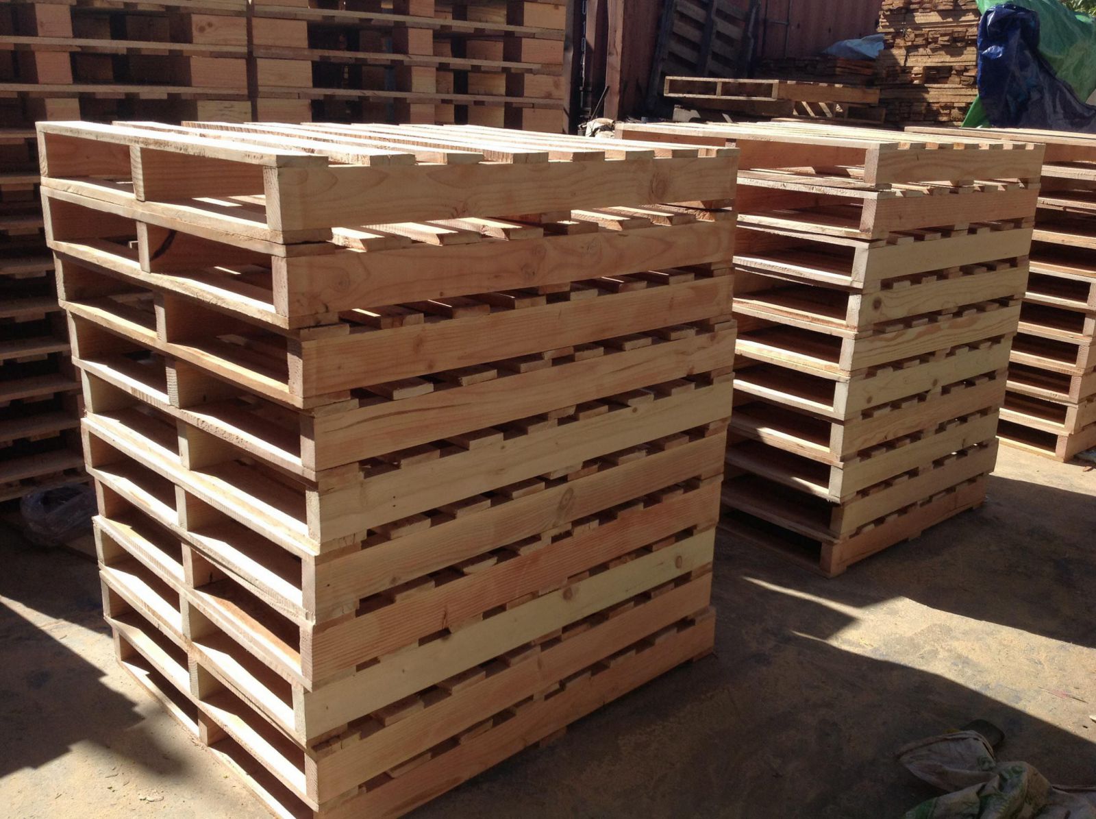 Pallet gỗ - Pallet Gỗ Thanh Quang -  Công Ty TNHH SX TM XNK Gỗ Thanh Quang