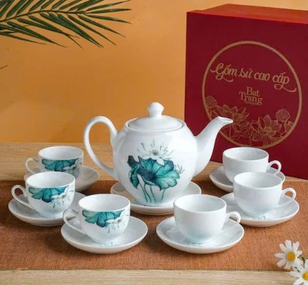 Bộ ấm trà Bát Tràng họa tiết 02 - Quà Tặng BONDI - Công Ty TNHH Dịch Vụ Và Giải Pháp Lotus