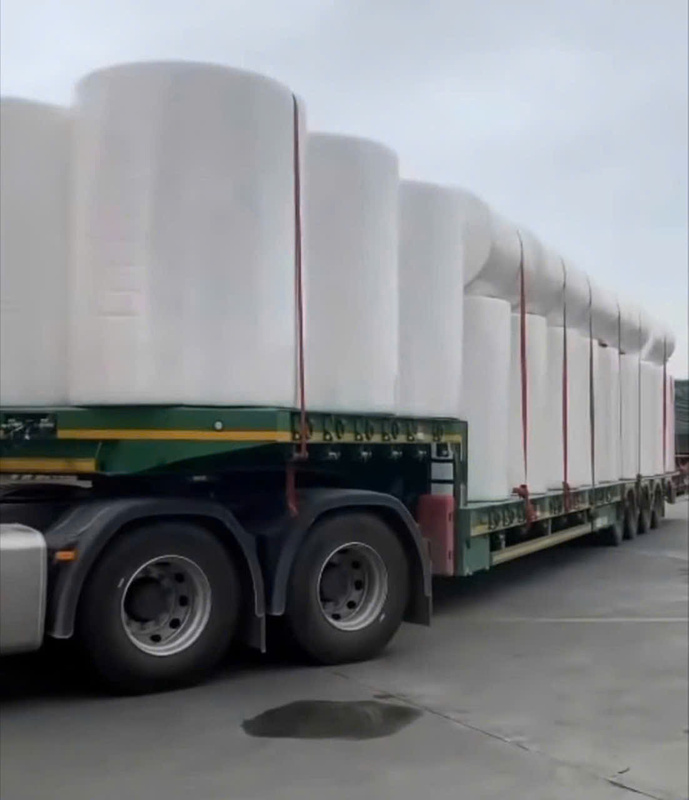 Hình ảnh xuất hàng Đạt Linh Hương - Gia Công Giấy Vệ Sinh - Công Ty TNHH Đầu Tư Phát Triển Thương Mại Và Dịch Vụ Đạt Linh Hương