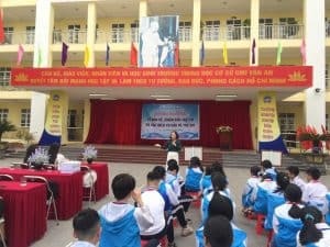 Dịch vụ bảo vệ trường học