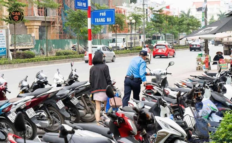 Dịch vụ bảo vệ giữ xe