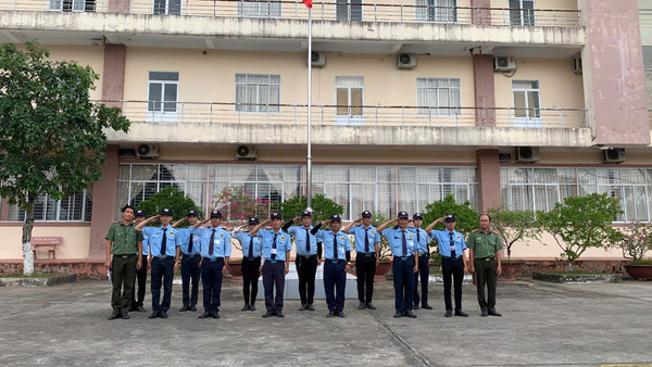 Dịch vụ bảo vệ