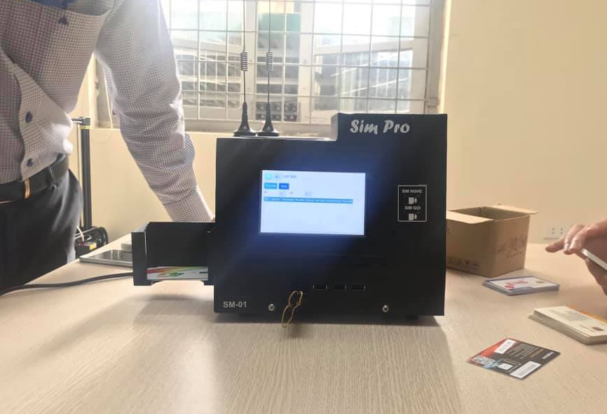 Máy Sim Pro tại công ty