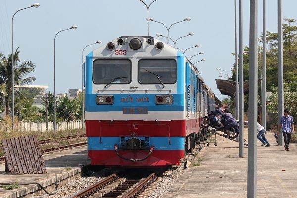 Vé tàu Hà Nội - Nha Trang - Đại Lý Vé Máy Bay Sao Mai - Công Ty TNHH Đầu Tư Du Lịch Sao Mai