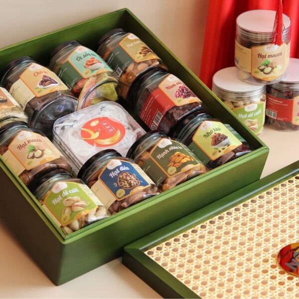 Hộp quà tết Lộc Xuân - Nut Corner – Đơn Vị Cung Cấp Quà Tặng Tết thuộc Công Ty TNHH Vườn Hạt (Nut Garden Ltd)