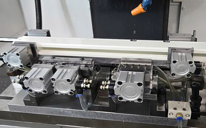 Hình ảnh nhà máy sản xuất công ty Saburoku - Nhôm Saburoku - Công Ty CP Công Nghệ Saburoku