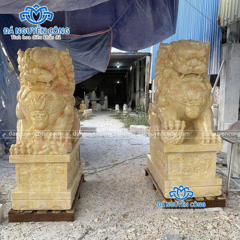 Kỳ lân đá cẩm thạch - Tượng Đá Non Nước Đà Nẵng - Công Ty TNHH Điêu Khắc Đá Mỹ Nghệ Nguyễn Công