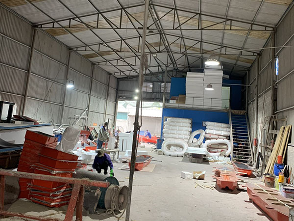 Hình ảnh nhà xưởng Việt Anh - Nhựa Composite Việt Anh - Công Ty Trách Nhiệm Hữu Hạn Sản Xuất Việt Anh