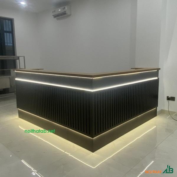 Quầy bar chữ L 2m4 x 2m2 QB093 - Nội Thất AB - Công Ty TNHH Trang Trí Nội Thất AB