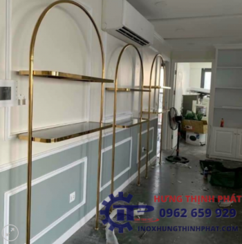 Kệ treo inox - Công ty TNHH Cơ Khí Chế Tạo Máy Hưng Thịnh Phát