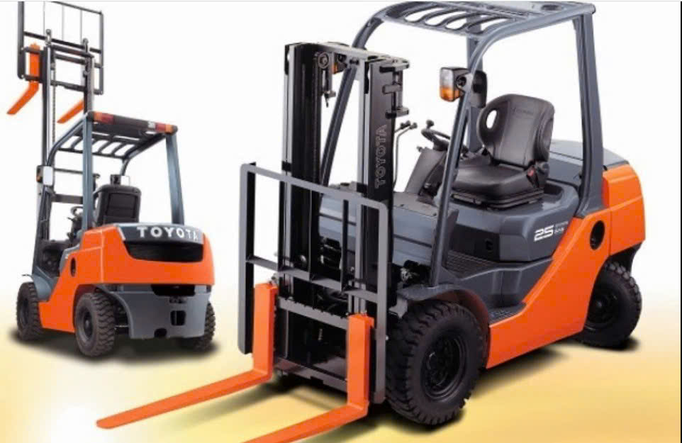 Xe nâng ngồi lái