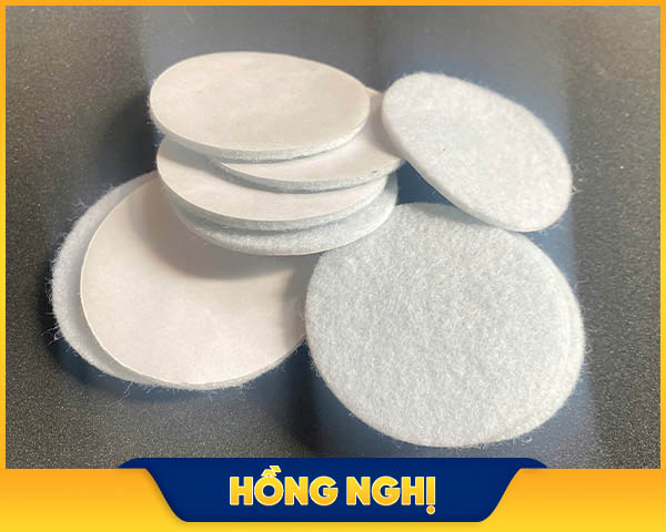 Miếng lót nỉ len trắng