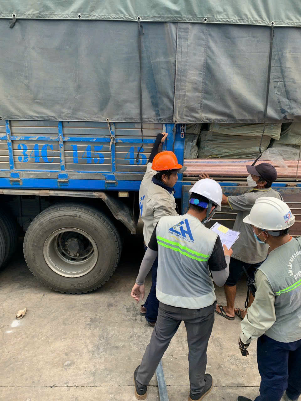 Thi công hệ thống điện - Nhà Thầu Cơ Điện Lê Hà Quảng Trị - Công Ty TNHH Lê Hà Quảng Trị