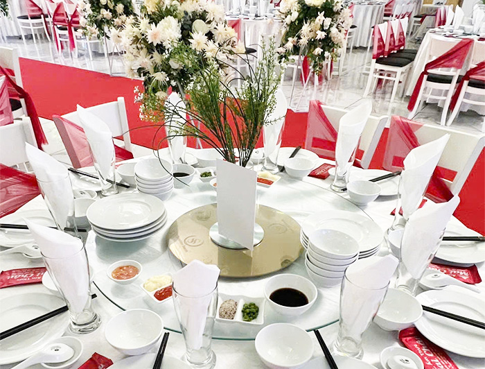 Hình ảnh tổ chức tiệc tiệc thực tế