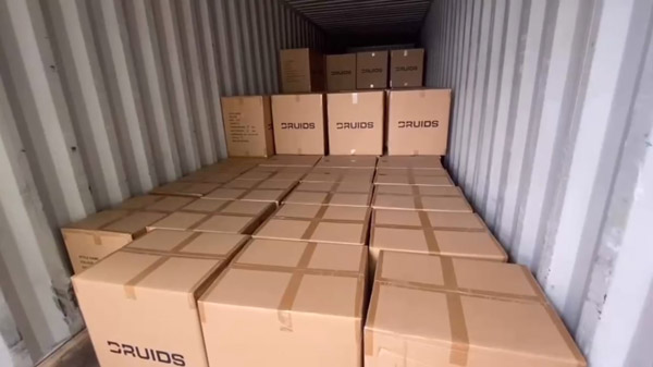 Đóng gói - Gia Công Mũ Nón Bình Minh Việt - Công Ty TNHH Bình Minh Việt