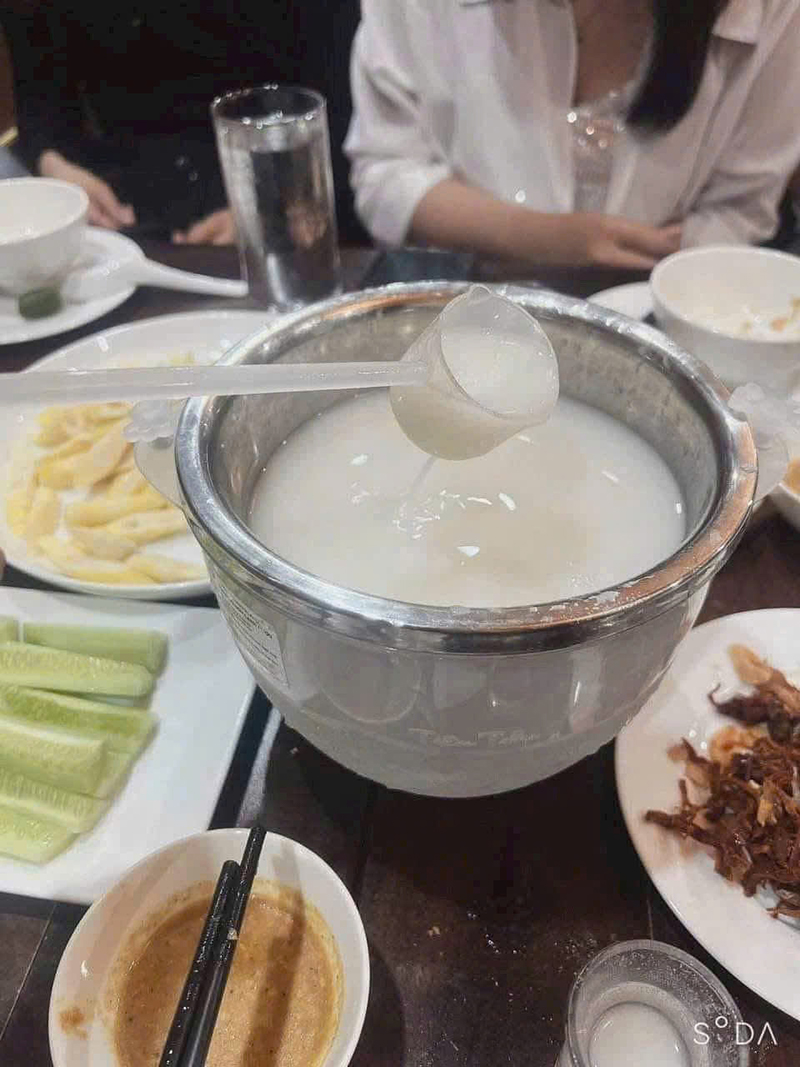 Gạo Bia - Gạo Đại Việt - Công Ty Cổ Phần Đầu Tư Thương Mại Dịch Vụ Xuất Nhập Khẩu Đại Việt