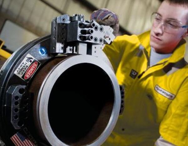 Gia công cơ khí - Thiết Bị Thủy Lực ENERPAC - Công Ty Cổ Phần Kỹ Thuật DAVITA