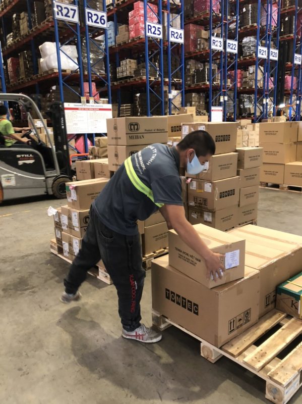 Dịch vụ bốc xếp hàng hóa - Dịch Vụ Bốc Xếp Hàng Hóa 247 - Công Ty TNHH Dịch Vụ Bốc Xếp 247