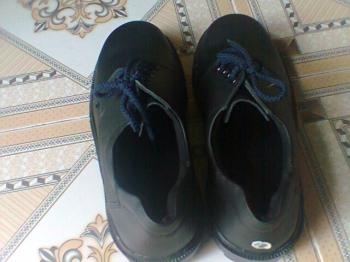 Giày Steel