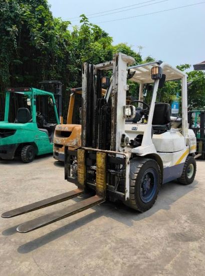 Xe nâng 3 tấn chui công Toyota 7FD30 dịch càng máy 2Z - Xe Nâng Hàng HDVN Việt Nam - Công Ty Cổ Phần Công Nghiệp HDVN Việt Nam