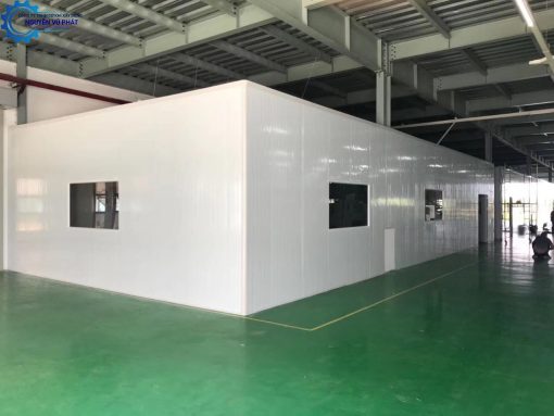 Tấm panel cách nhiệt trong