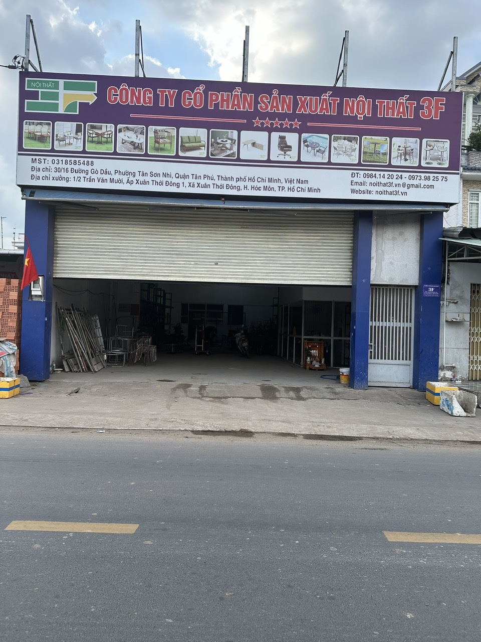 Cửa hàng trưng bày sản phẩm Nội Thất 3F - Công Ty Cổ Phần Sản Xuất Nội Thất 3F