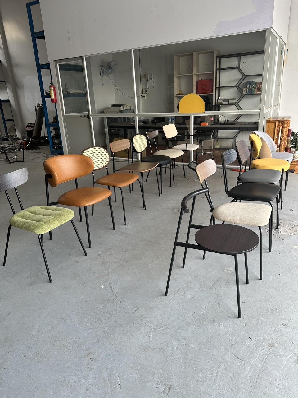 Mẫu ghế cafe tiêu biểu bán chạy - Công Ty Cổ Phần Sản Xuất Nội Thất 3F