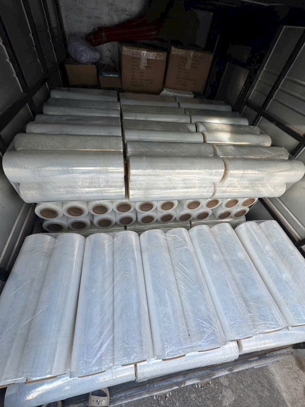 Màng PE bảo vệ hàng hóa