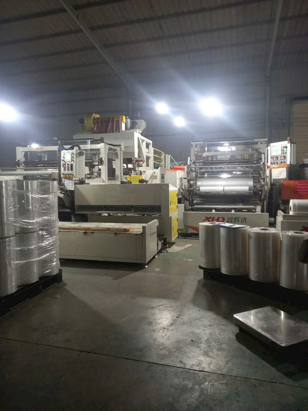 Màng PE bọc máy móc