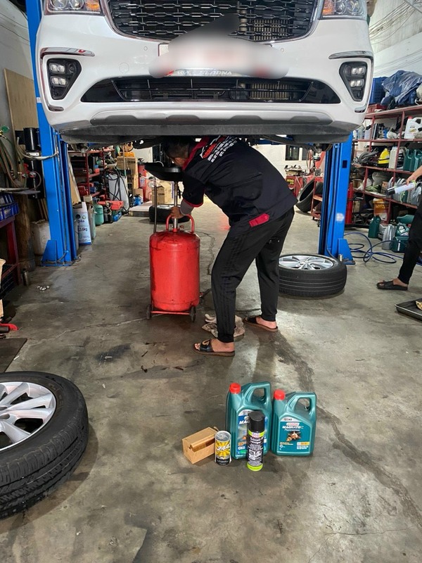  - Garage Ô Tô Kiều Tú