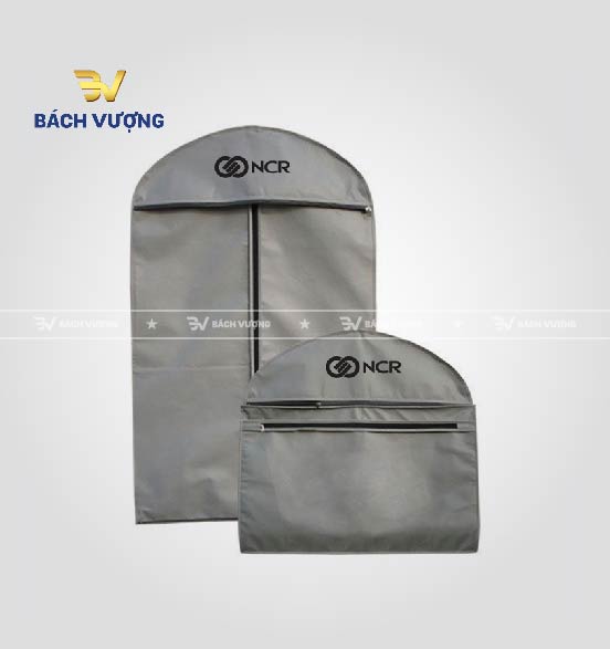 Túi vải không dệt đựng áo vest - Vải Không Dệt Bách Vượng - Công Ty Cổ Phần Tập Đoàn Đầu Tư Bách Vượng
