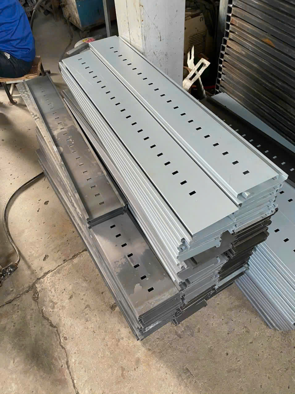 Phụ kiện sấn gấp