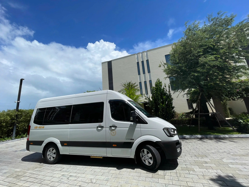 Dịch vụ cho thuê xe 16 chỗ - Cho Thuê Xe Du Lịch Duy Tân Limousine - Công Ty TNHH Duy Tân Limousine