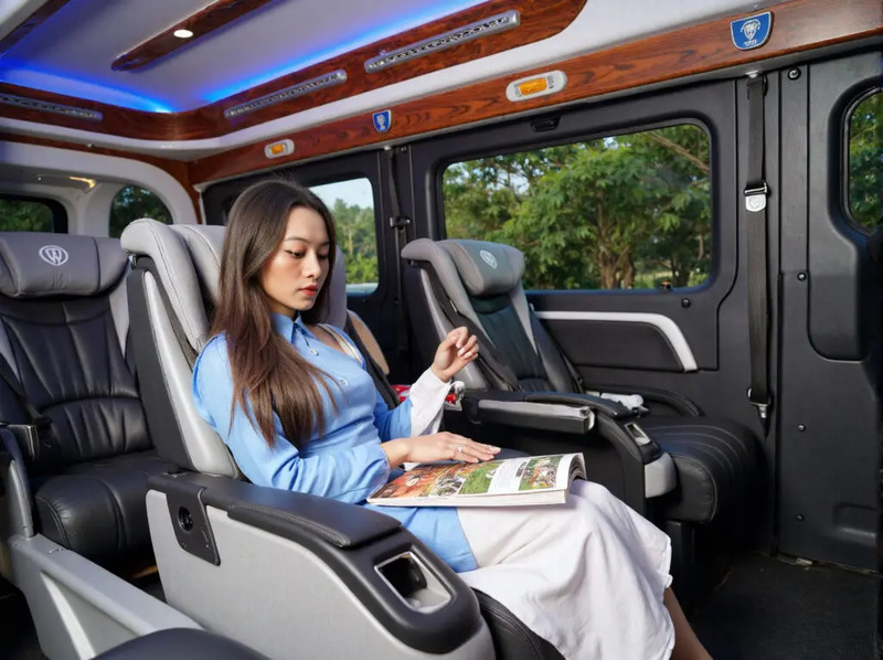 Dịch vụ cho thuê xe Limousine - Cho Thuê Xe Du Lịch Duy Tân Limousine - Công Ty TNHH Duy Tân Limousine