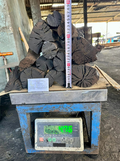 Than củi rừng ngập mặn