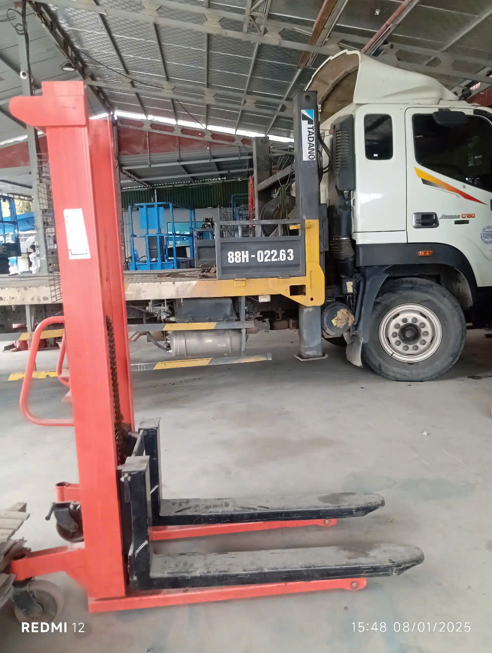 Cung cấp và cho thuê xe nâng tay cao tại Phú Thọ