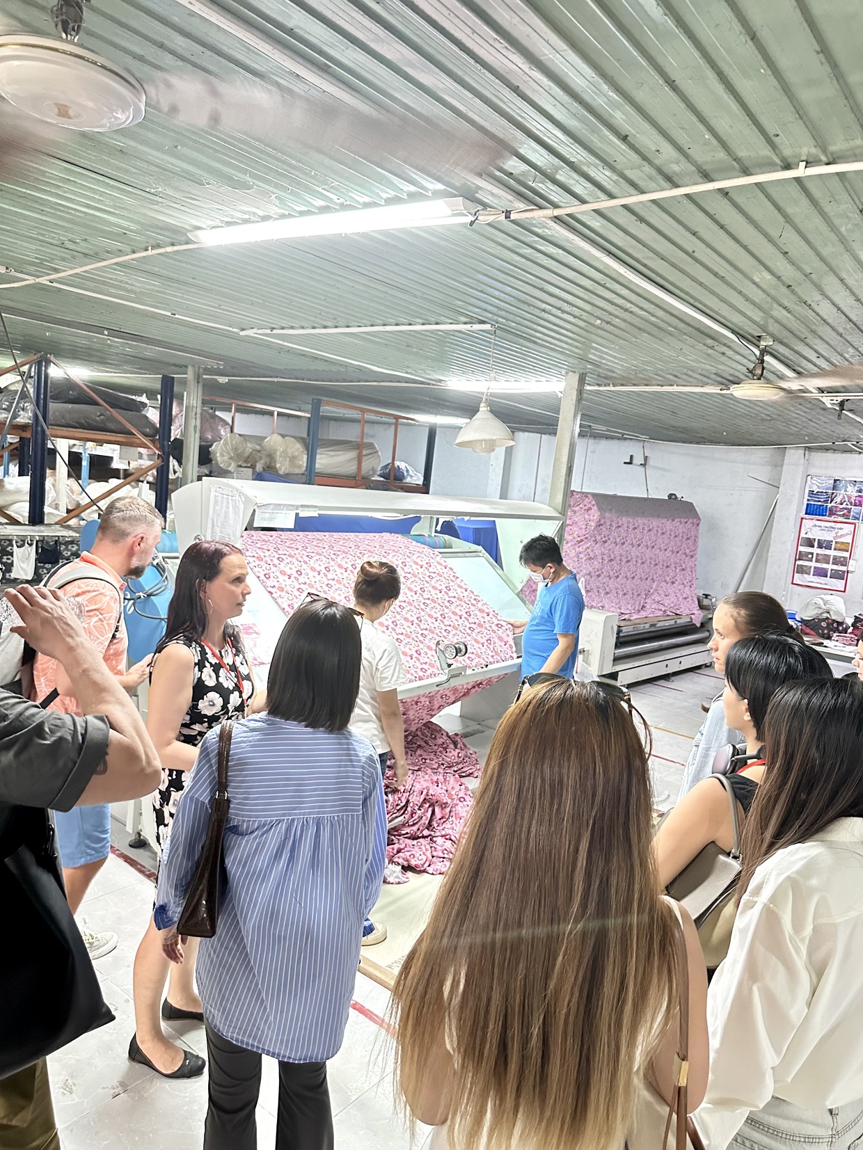 Sản xuất hàng may mặc