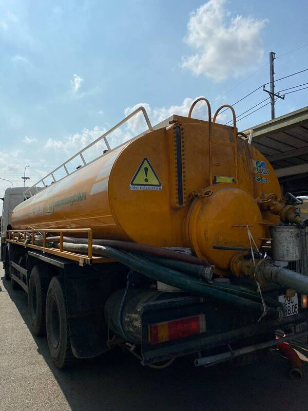 Xe bồn - VNURENCO GROUP XN Đồng Nai  - Tổng Công Ty Môi Trường Đô Thị Việt Nam