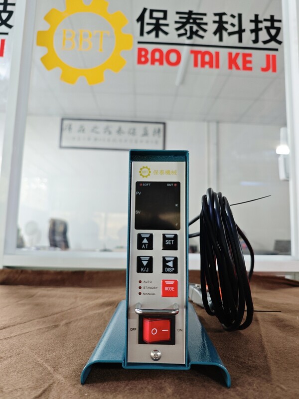 Bộ điều khiển khuôn Hot Runner