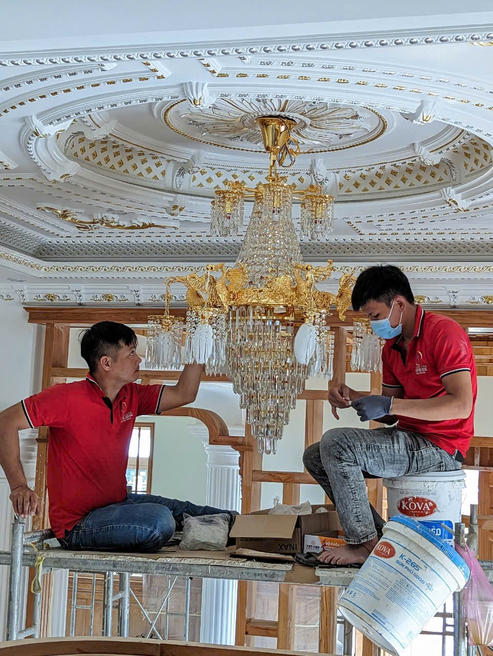 Thi công đèn trang trí - Hộ Kinh Doanh Phúc Linh